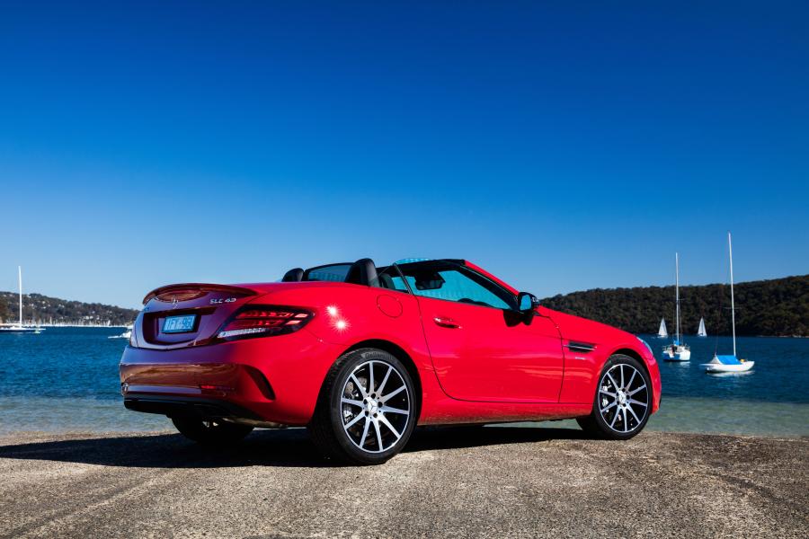  Mercedes-AMG SLC43 2016 года  (AU) (фото 10 из 15)